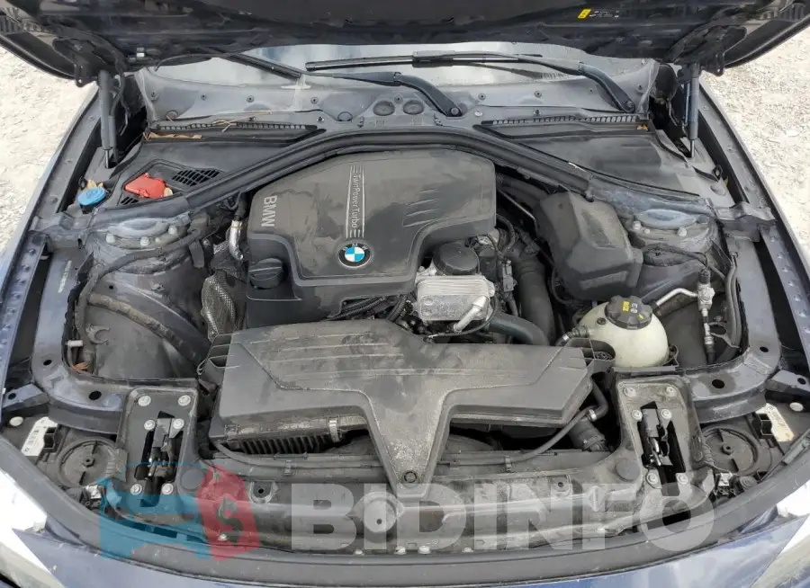 WBA8E1G32HNU16640 Photo# 11