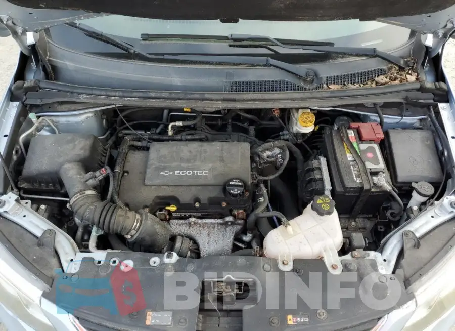 1G1JF5SBXJ4133642 Photo# 11