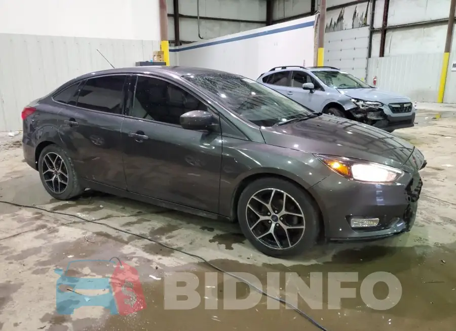 1FADP3F27JL307713 Photo# 4