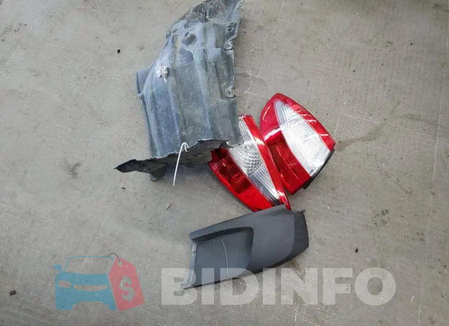 3FADP4BJXGM191126 Photo# 12