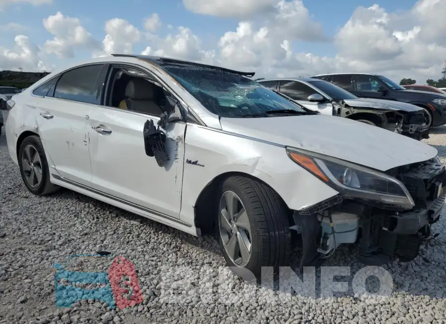 KMHE34L18GA017069 Photo# 4