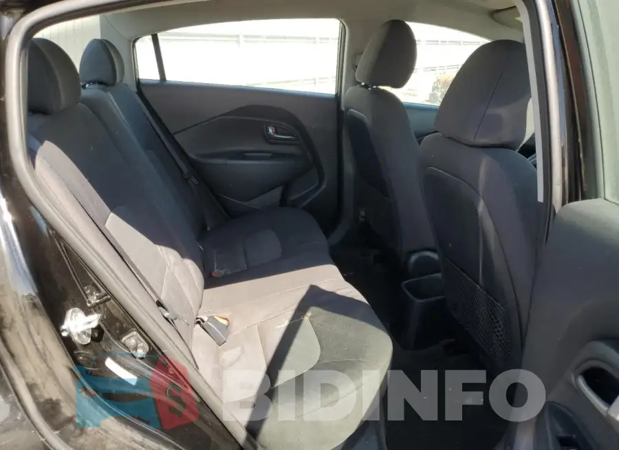 KNADM4A32H6111595 Photo# 10