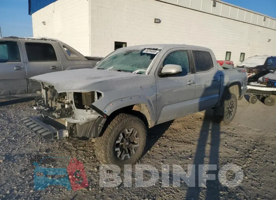 3TMCZ5AN7LM325286 Photo# 1