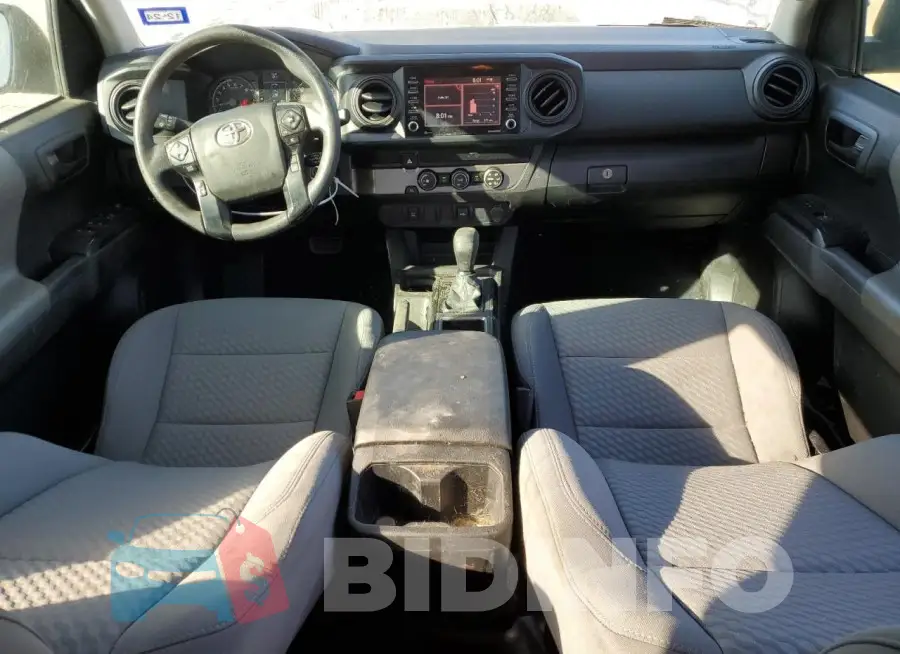 3TYAX5GN4PT072720 Photo# 8