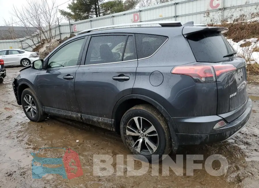 JTMRFREV3JD232052 Photo# 2