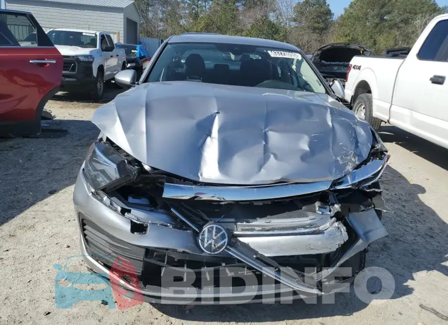 3VW5M7BU3RM088424 Photo# 5