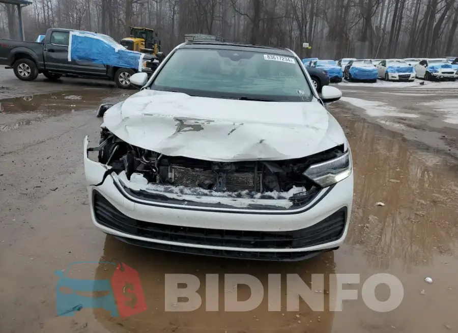 3VW7M7BU1PM038644 Photo# 5