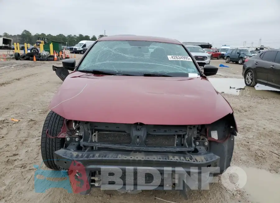 3VWD67AJ7GM270153 Photo# 5