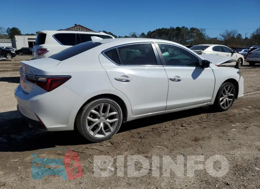 19UDE2F30MA008827 Photo# 3