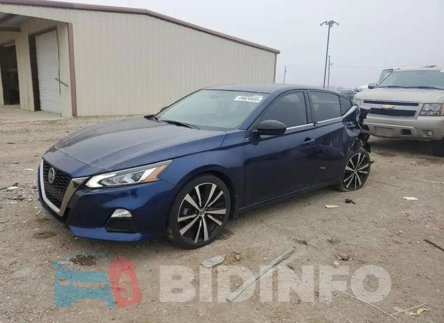 1N4BL4CV5NN363747 Photo# 1