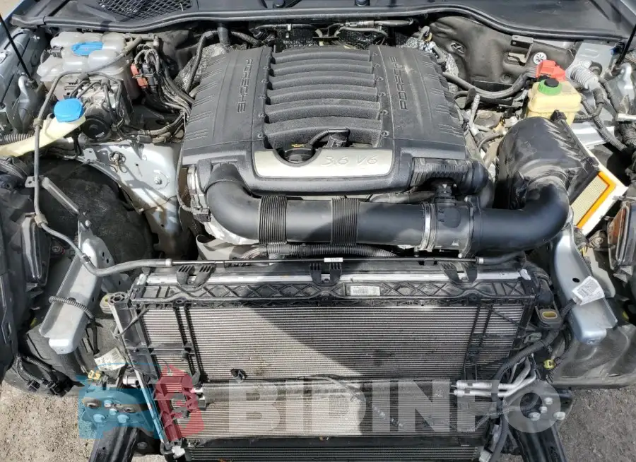 WP1AA2A23GLA11272 Photo# 12