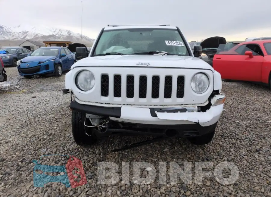 1C4NJRFB7HD175513 Photo# 5