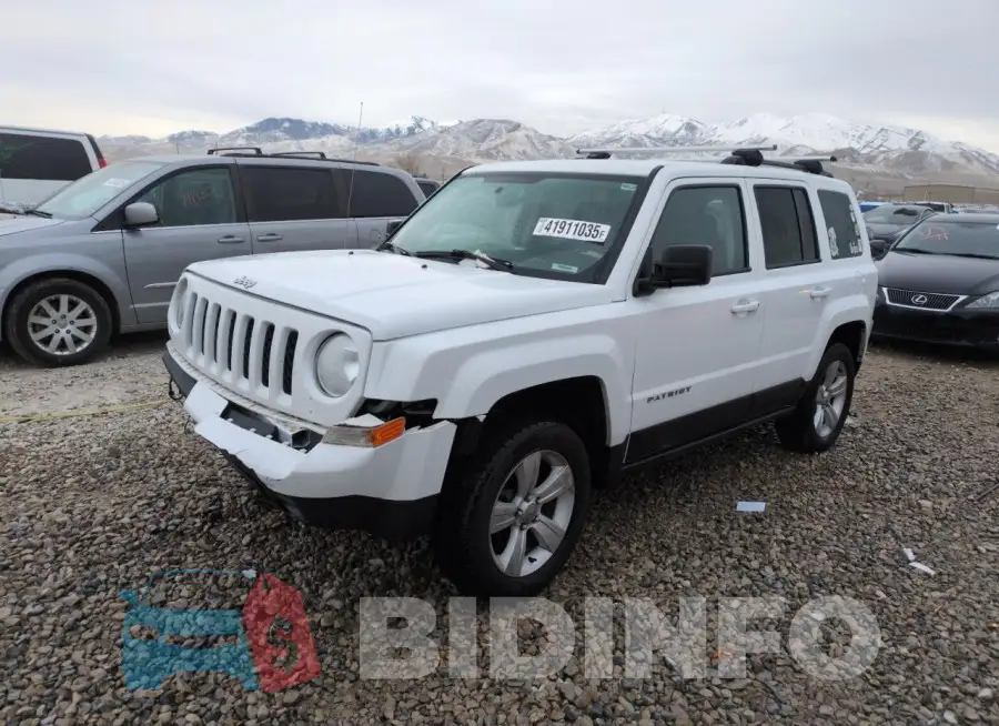 1C4NJRFB7HD175513 Photo# 1