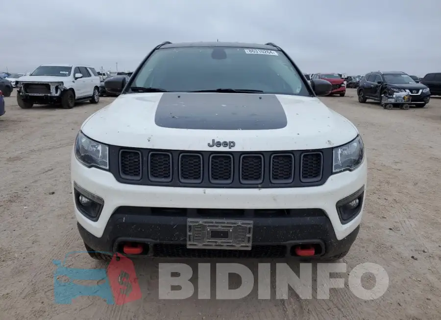 3C4NJDDB4LT111342 Photo# 5