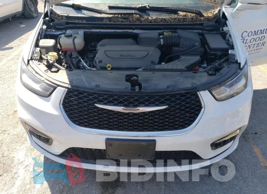 2C4RC1FG1NR164864 Photo# 12
