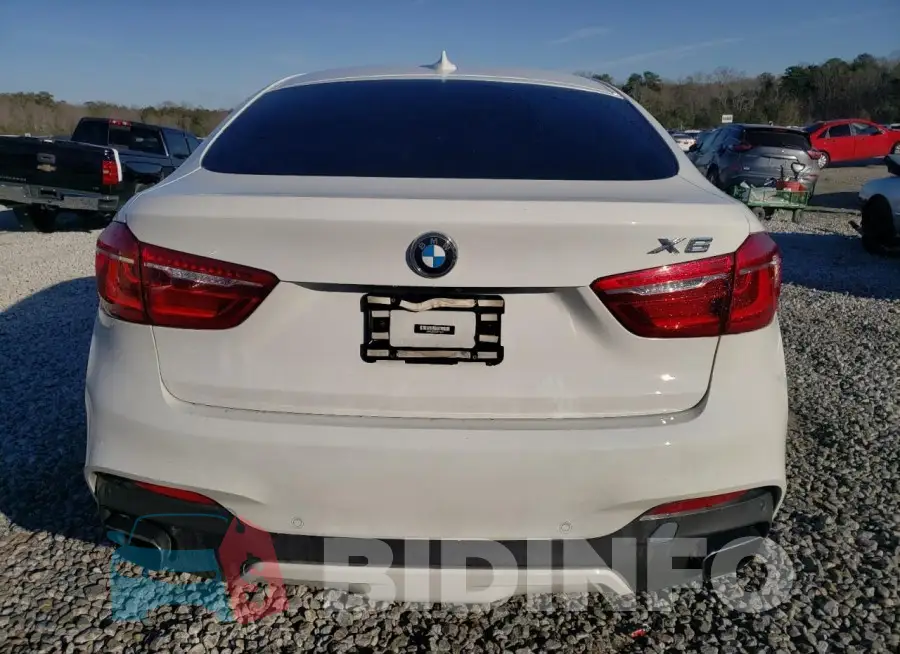 5UXKU2C50J0Z61679 Photo# 6