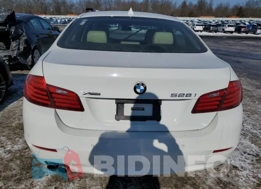 WBA5A7C54GG152042 Photo# 6