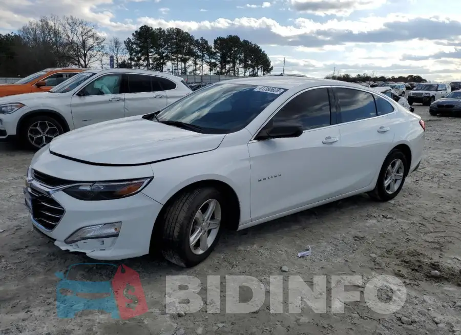 1G1ZB5ST3LF157621 Photo# 1