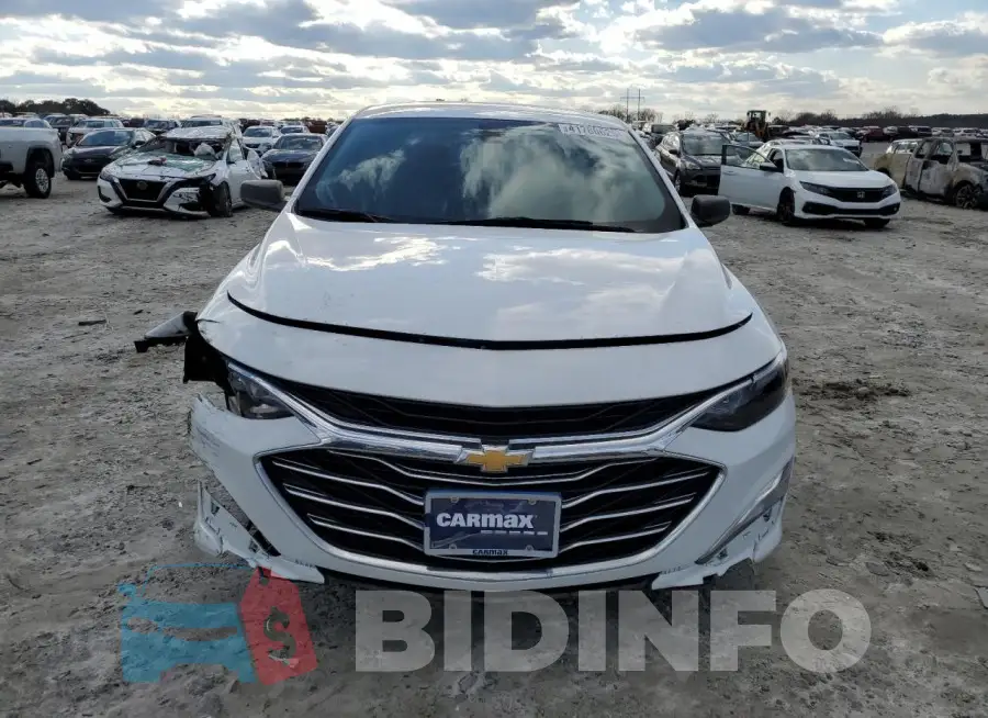 1G1ZB5ST3LF157621 Photo# 5