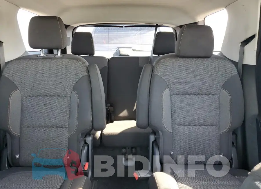 1GNEVMKW1LJ191417 Photo# 10