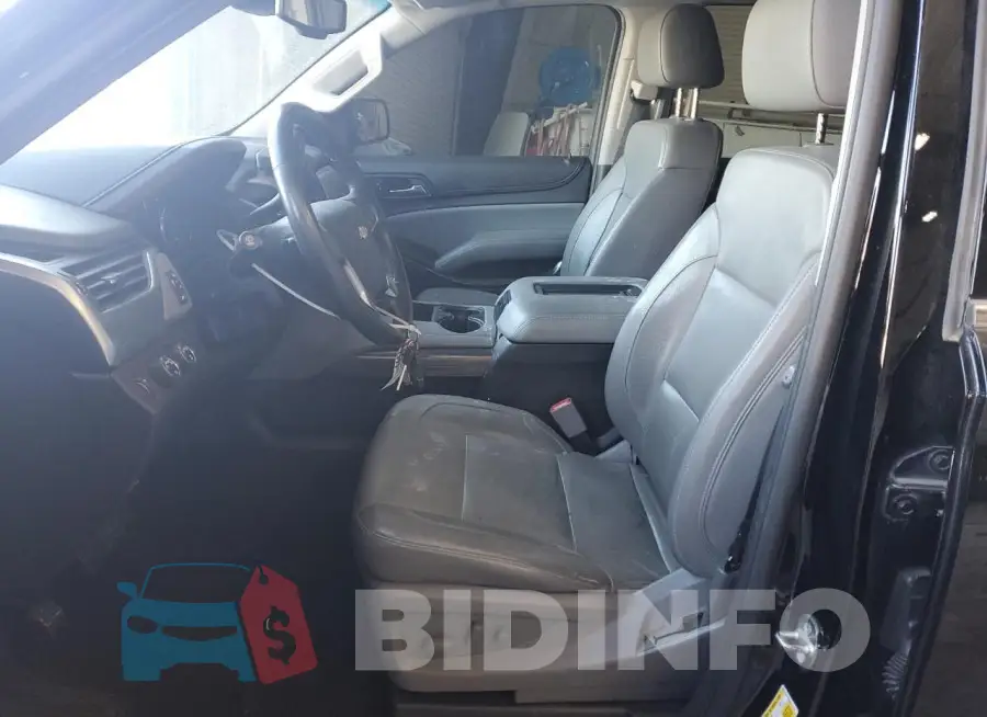1GNSKBKC6JR117821 Photo# 7