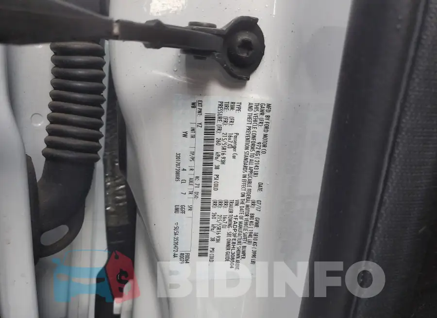 1FADP3FE8HL308504 Photo# 12