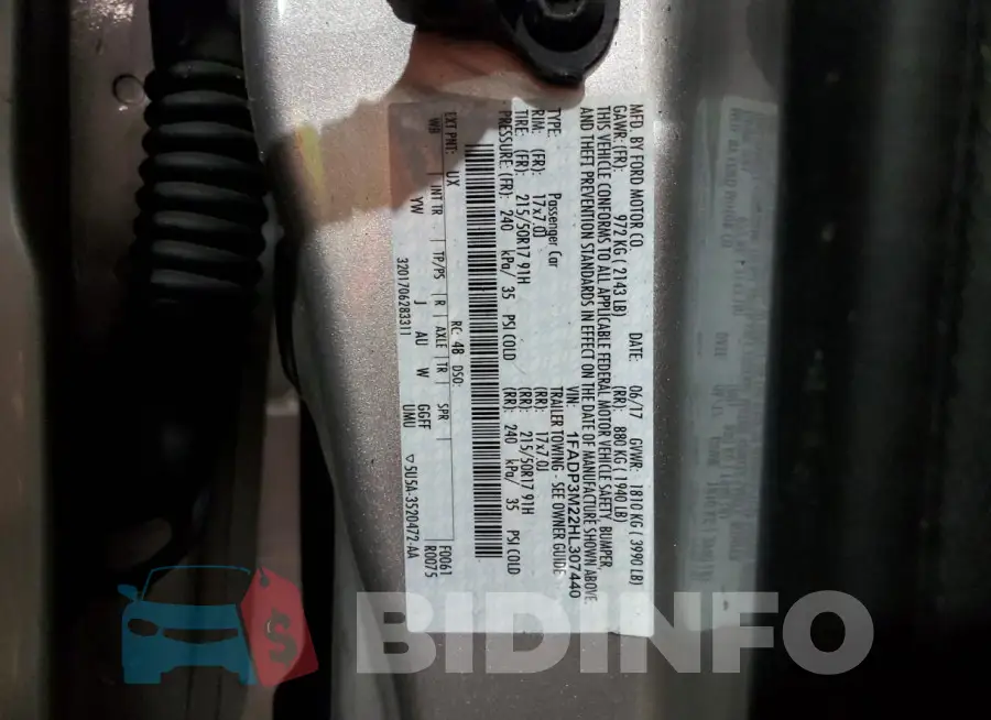 1FADP3M22HL307440 Photo# 13