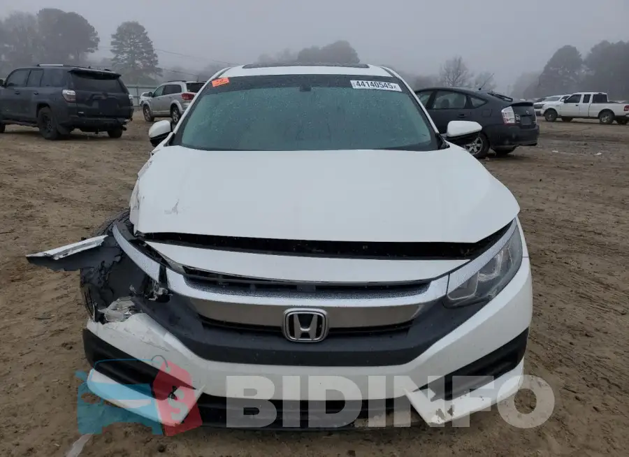 19XFC2F79HE066731 Photo# 5