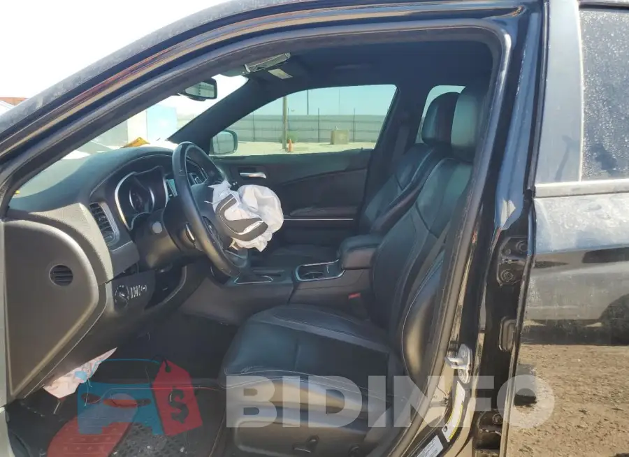 2C3CDXHG8GH163470 Photo# 7