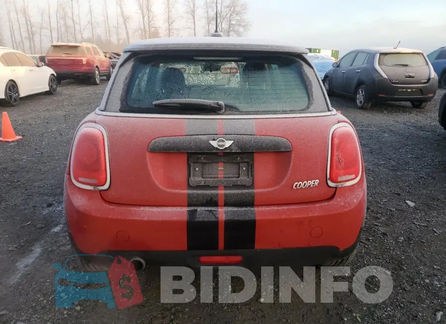 WMWXP5C53G2D13556 Photo# 6