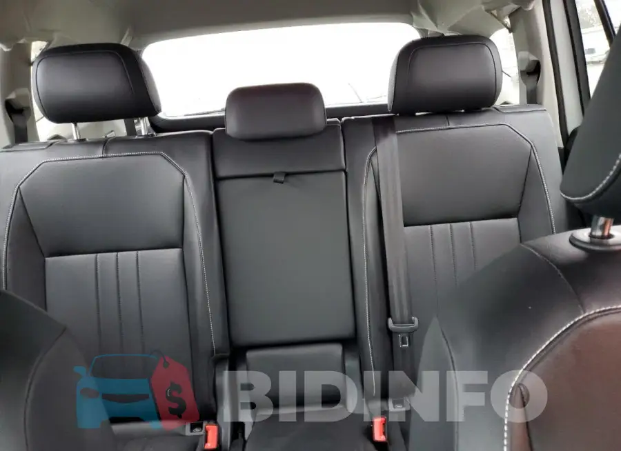 3VV3B7AX8RM115436 Photo# 10
