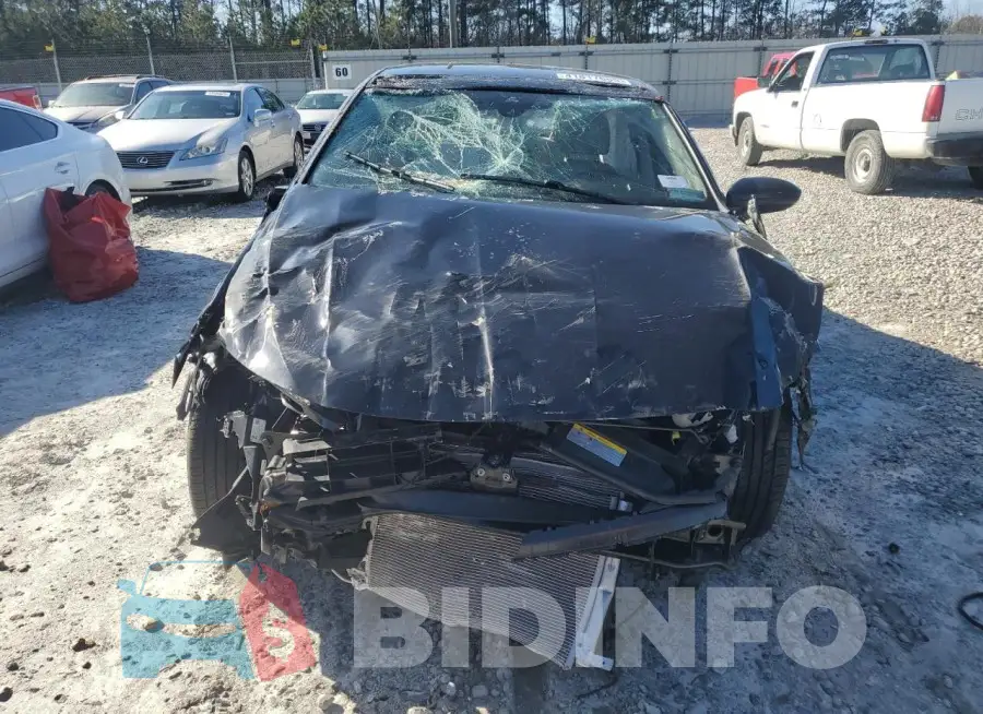 3VW7M7BU1RM010846 Photo# 5