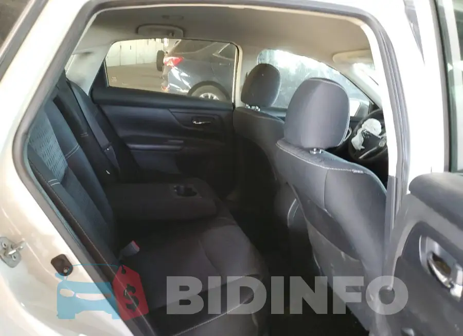 1N4AL3APXGN383232 Photo# 10