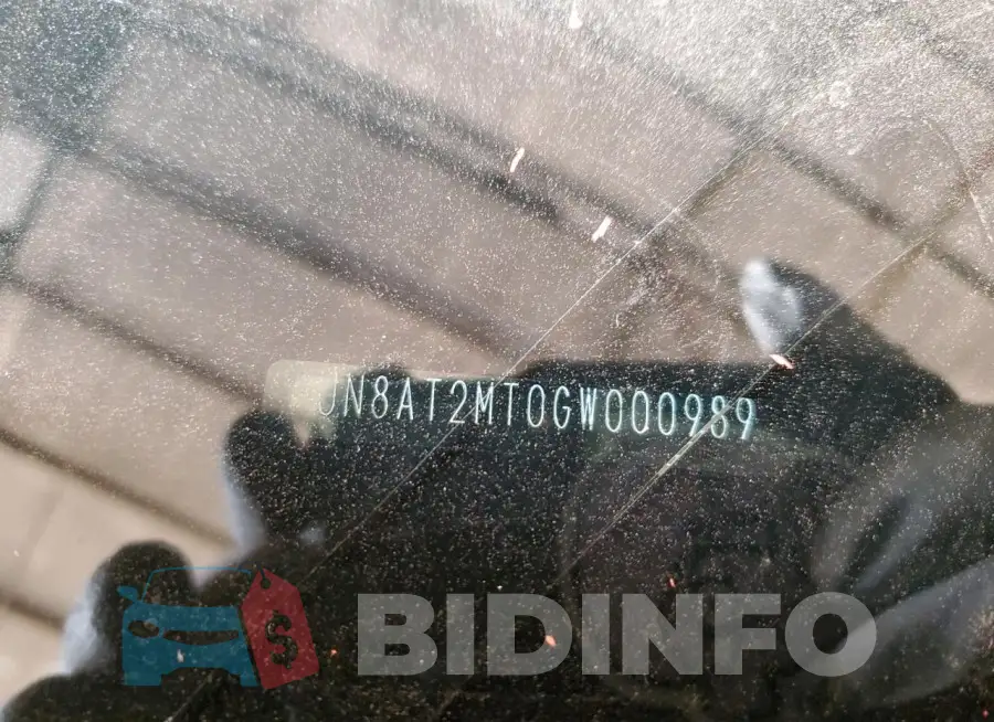 JN8AT2MT0GW000989 Photo# 12