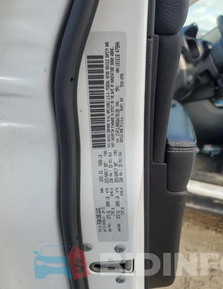 1C4PJLAB8GW178128 Photo# 13