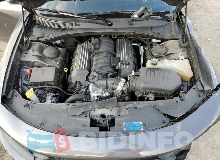2C3CDXGJ0PH588677 Photo# 11