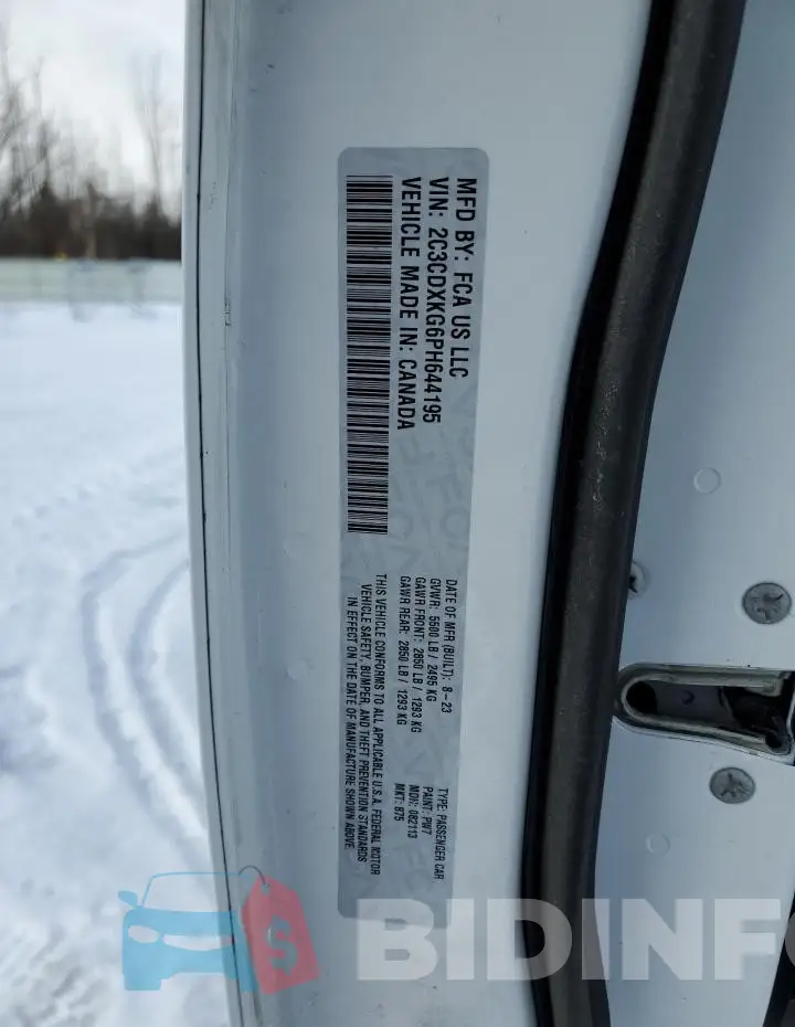 2C3CDXKG6PH644195 Photo# 12