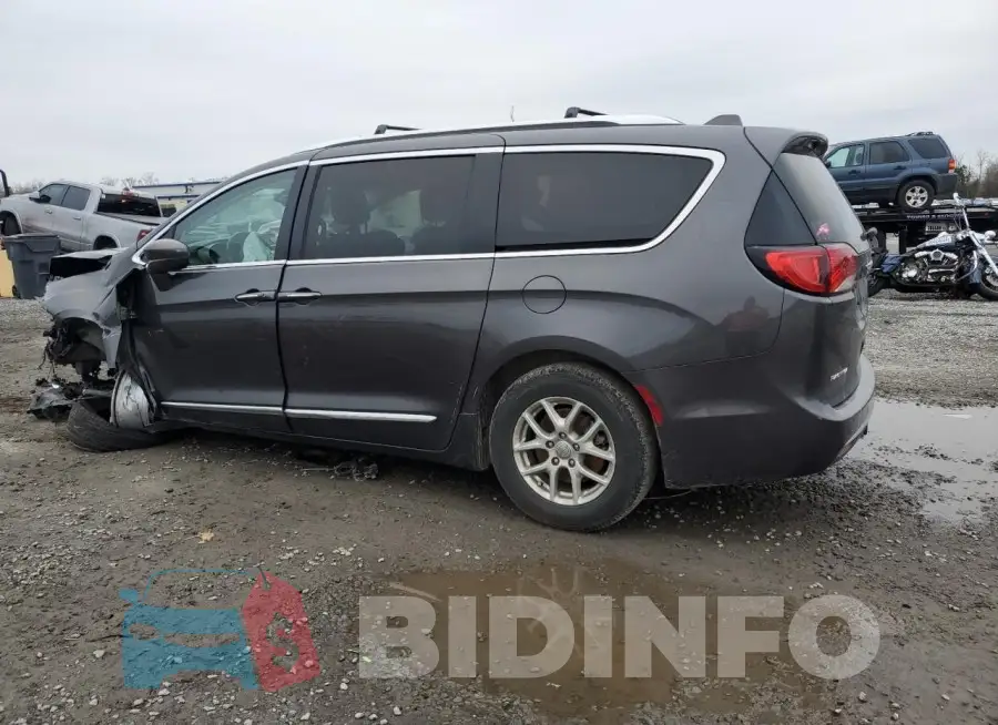 2C4RC1BG4LR223523 Photo# 2
