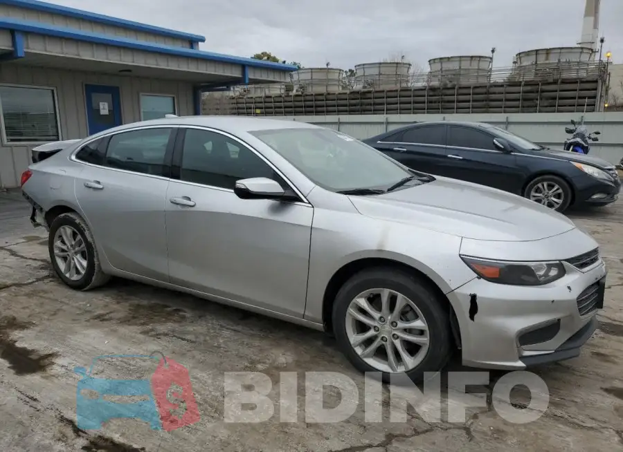 1G1ZD5ST1JF205589 Photo# 4