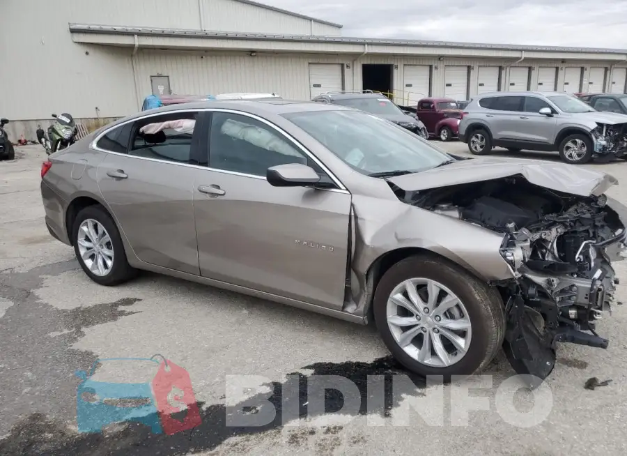 1G1ZD5ST8RF201390 Photo# 4