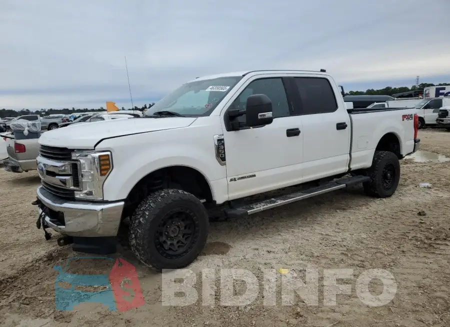 1FT8W3BT6JEC85785 Photo# 1