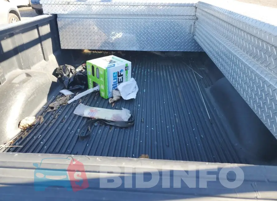 1FTNF1CF1GKD83116 Photo# 10