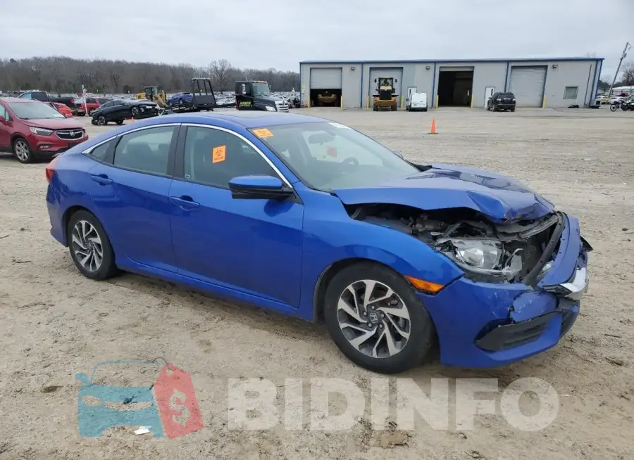 19XFC2F78HE232351 Photo# 4