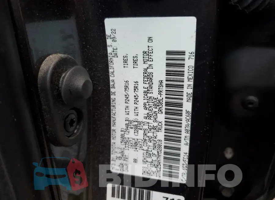 3TMCZ5AN7NM528018 Photo# 12