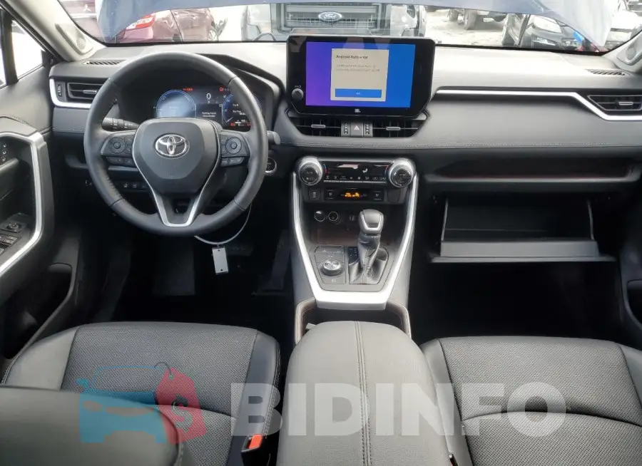 4T3D6RFV0PU129028 Photo# 8