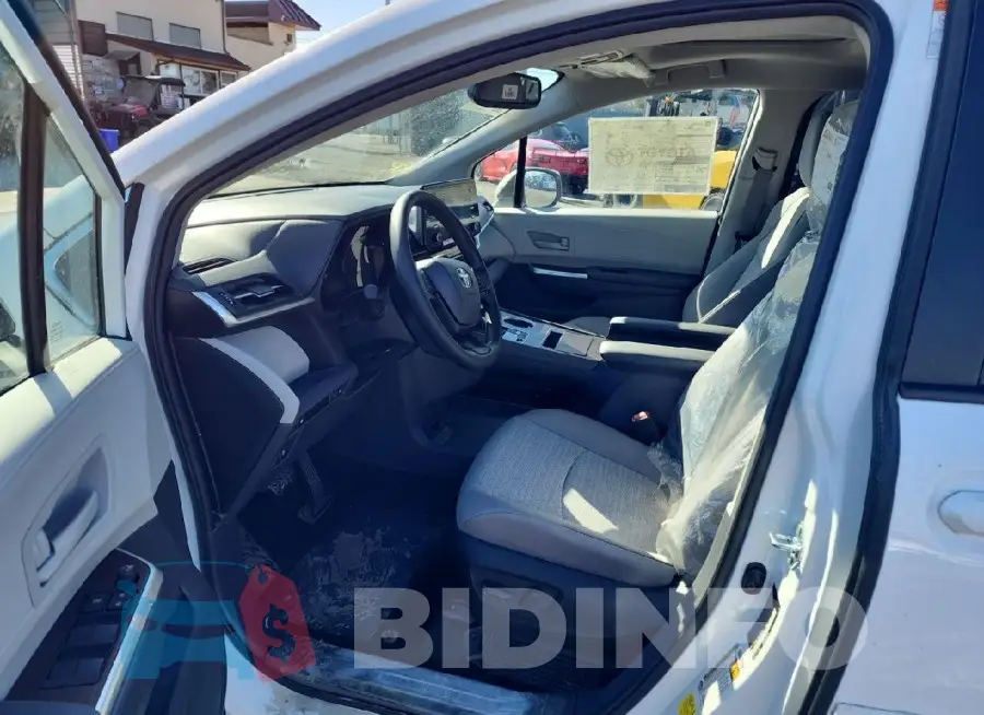 5TDBSKFC9RS138713 Photo# 7
