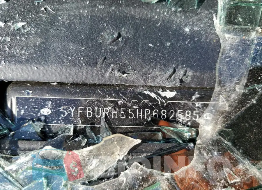 5YFBURHE5HP682585 Photo# 12