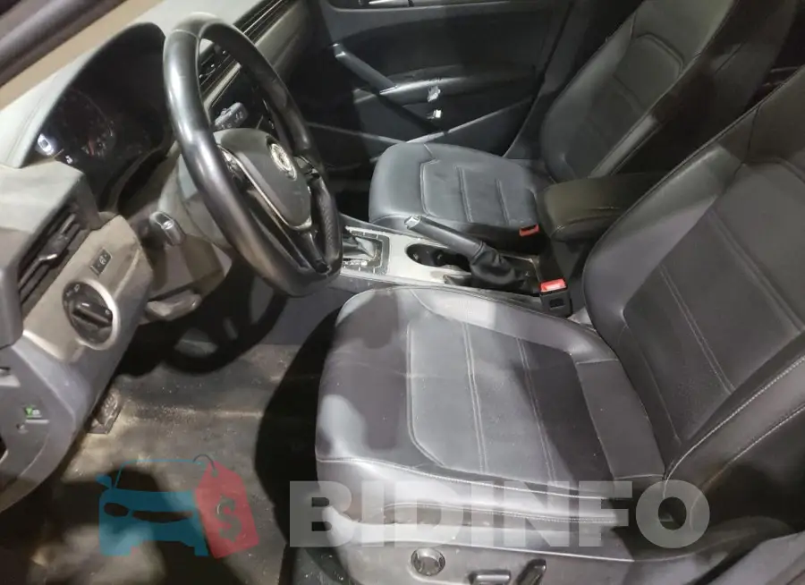 1VWSA7A35LC011048 Photo# 7