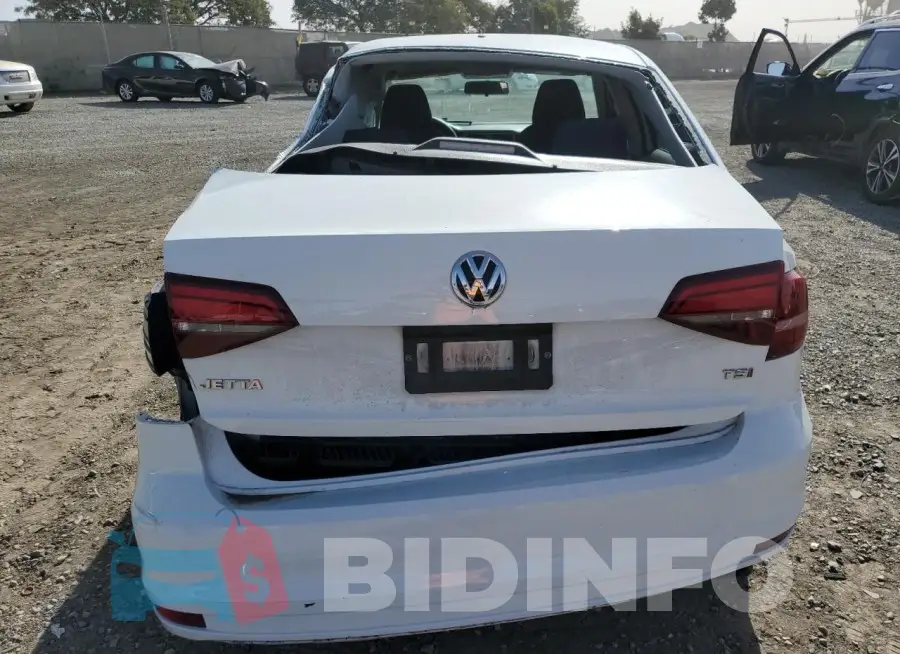 3VW2B7AJ6HM410083 Photo# 6