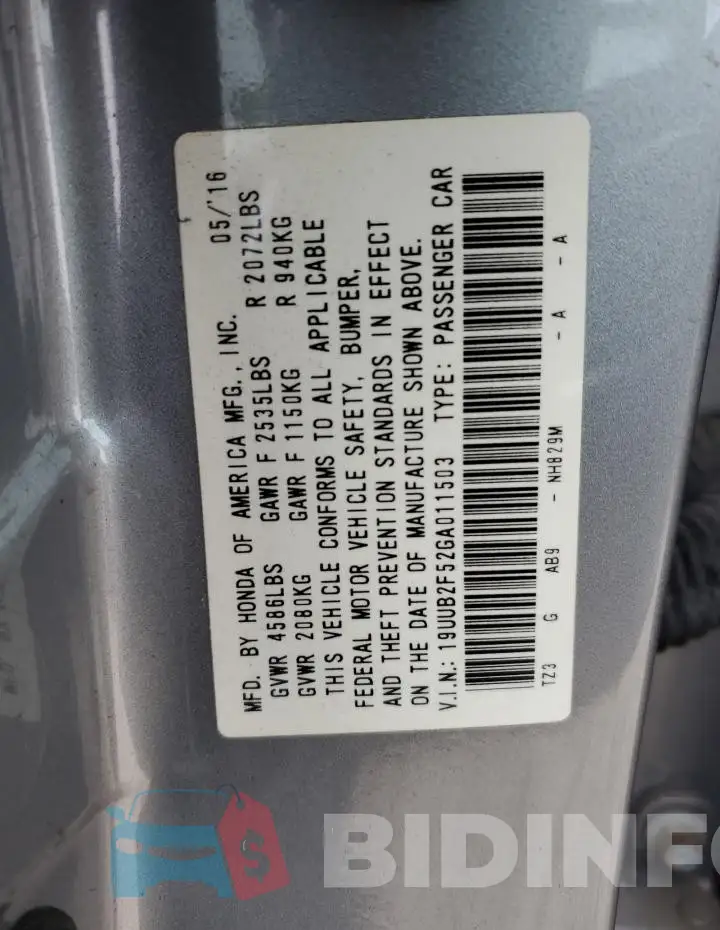 19UUB2F52GA011503 Photo# 12